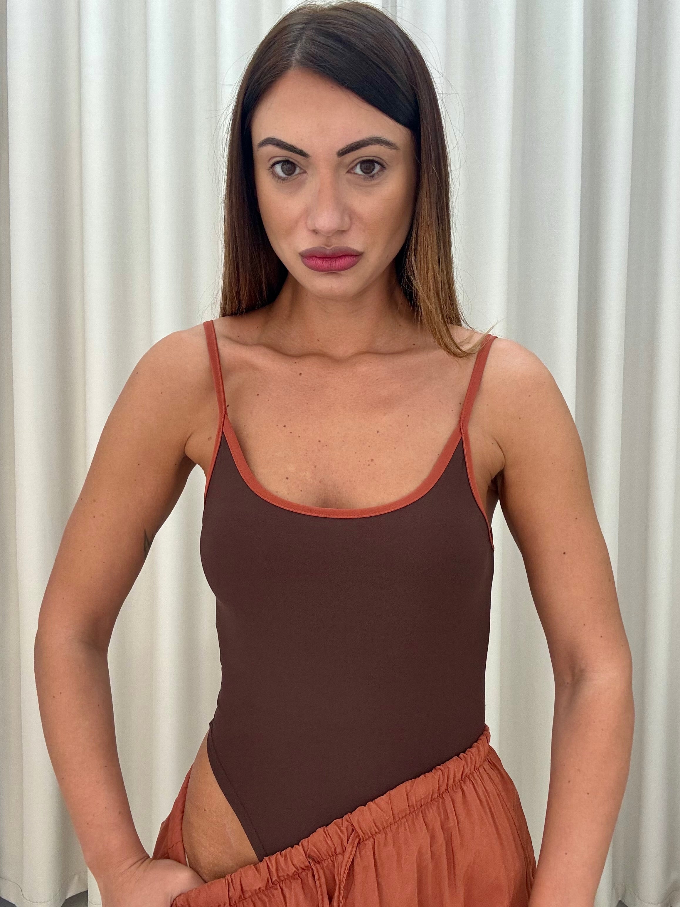 Body Bicolor