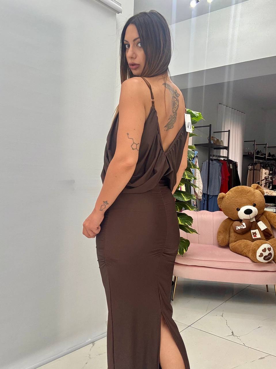 photo_5789931879028345220_y