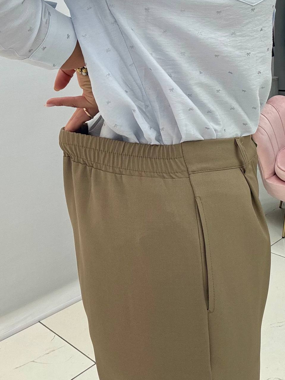 photo_5872773736514571407_y