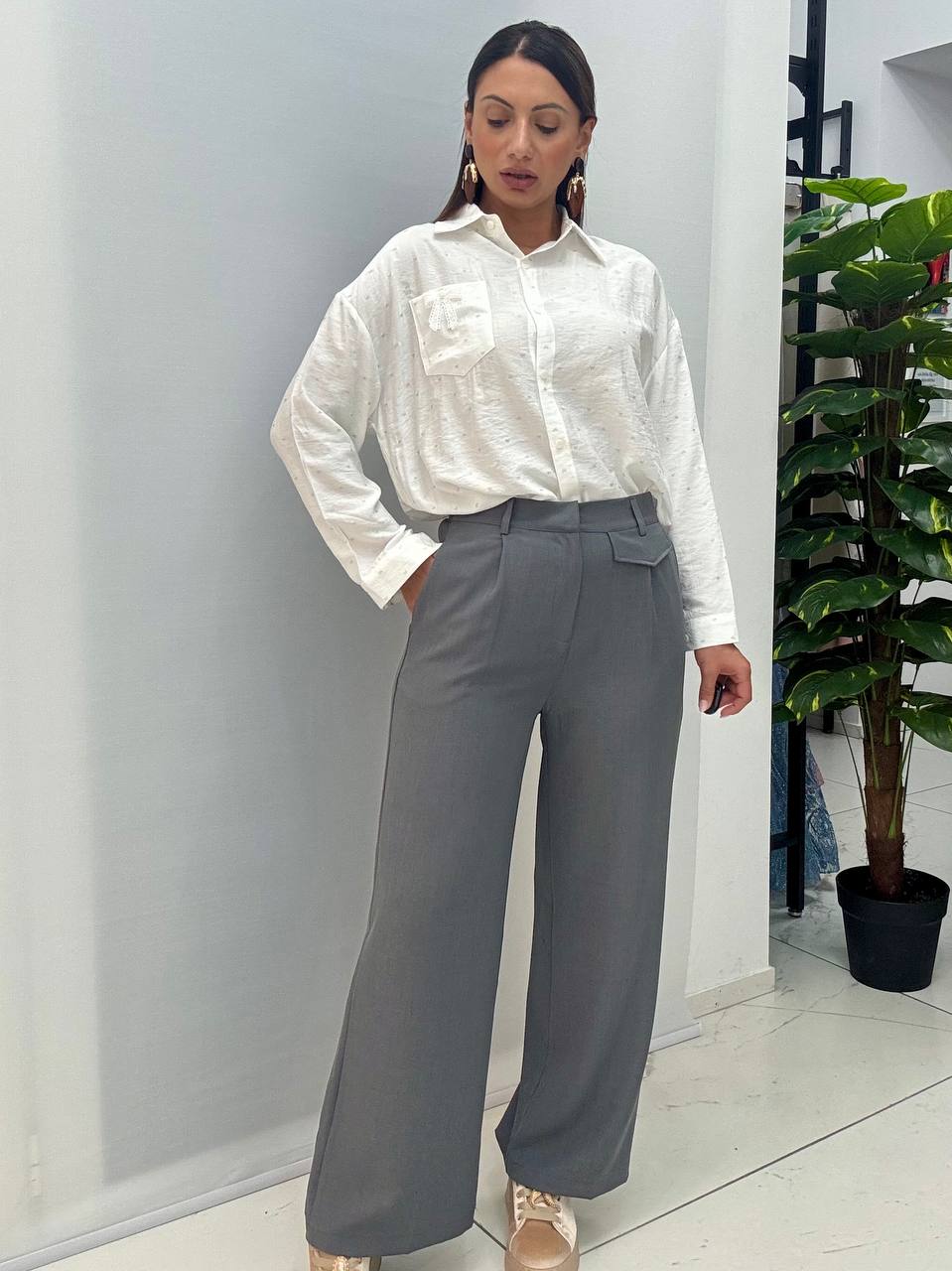 photo_5872773736514571412_y