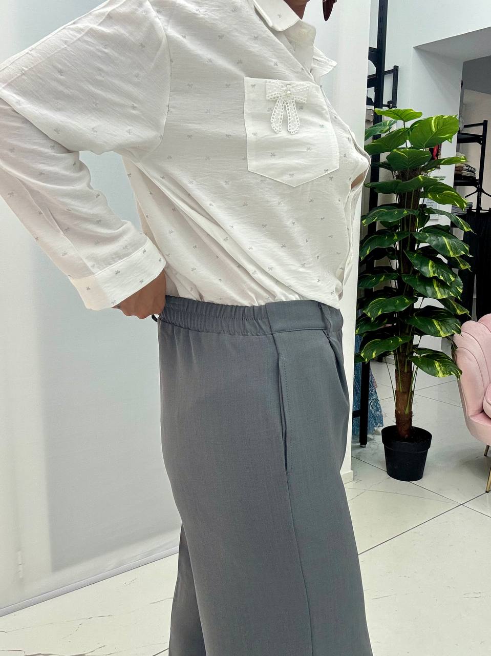 photo_5872773736514571416_y