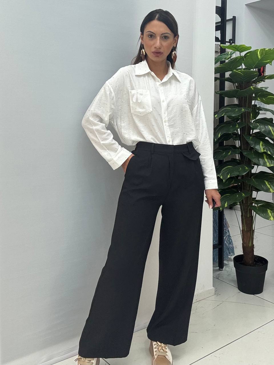 photo_5872773736514571417_y