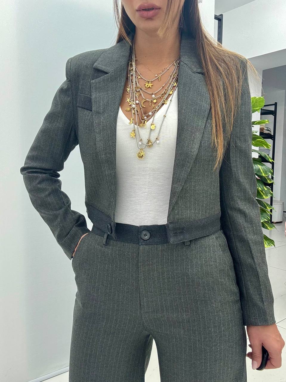 photo_5872773736514571440_y