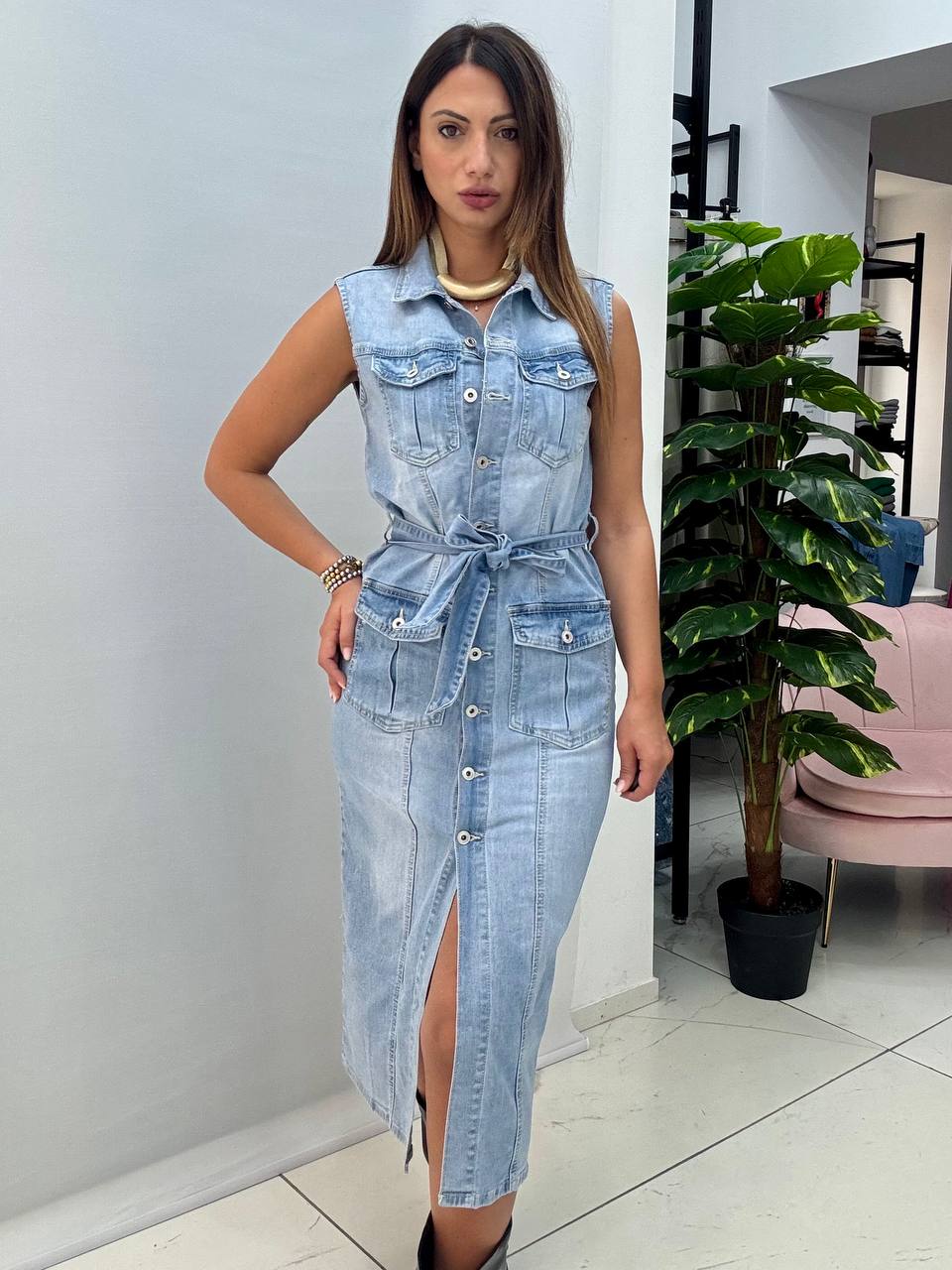 photo_5877290852404027219_y