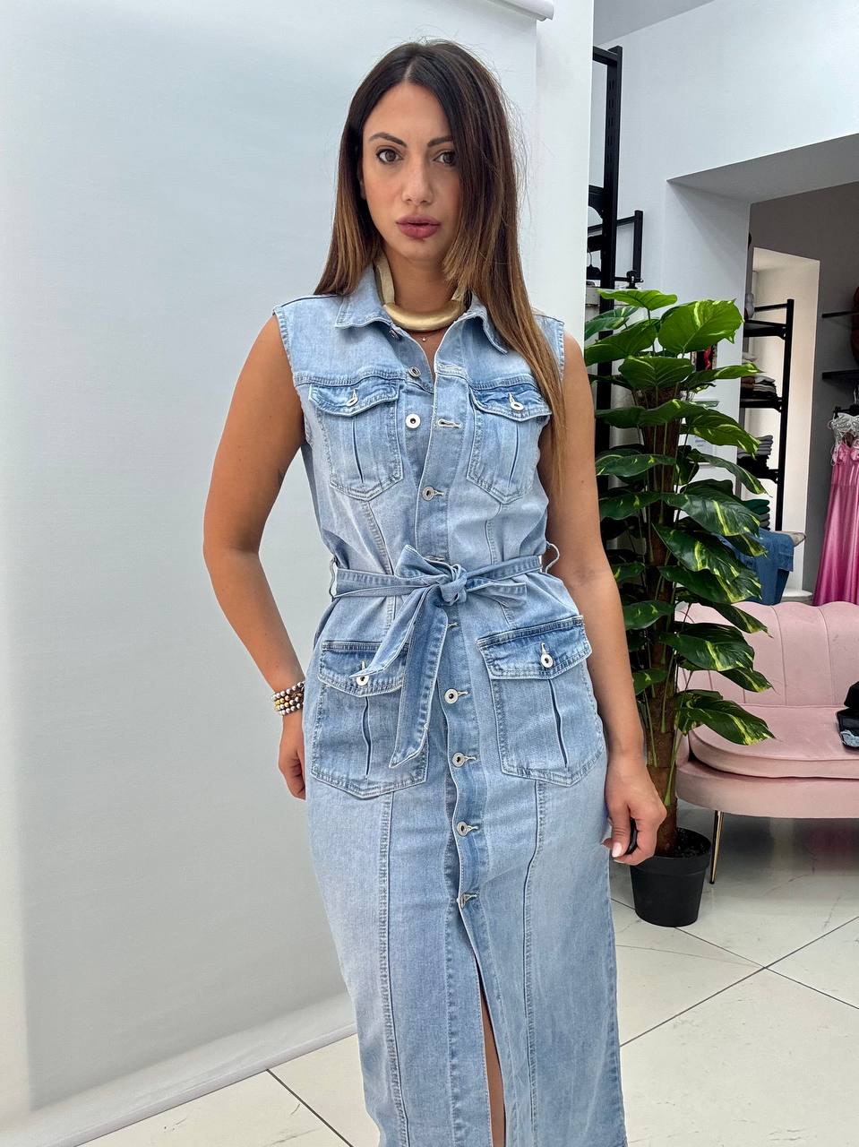 photo_5877290852404027220_y