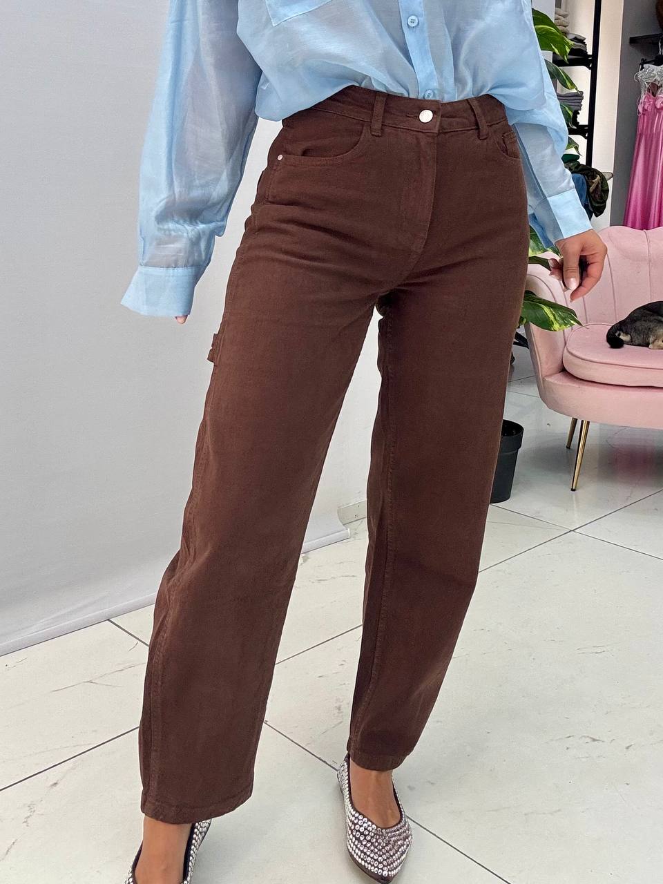 photo_5877290852404027249_y