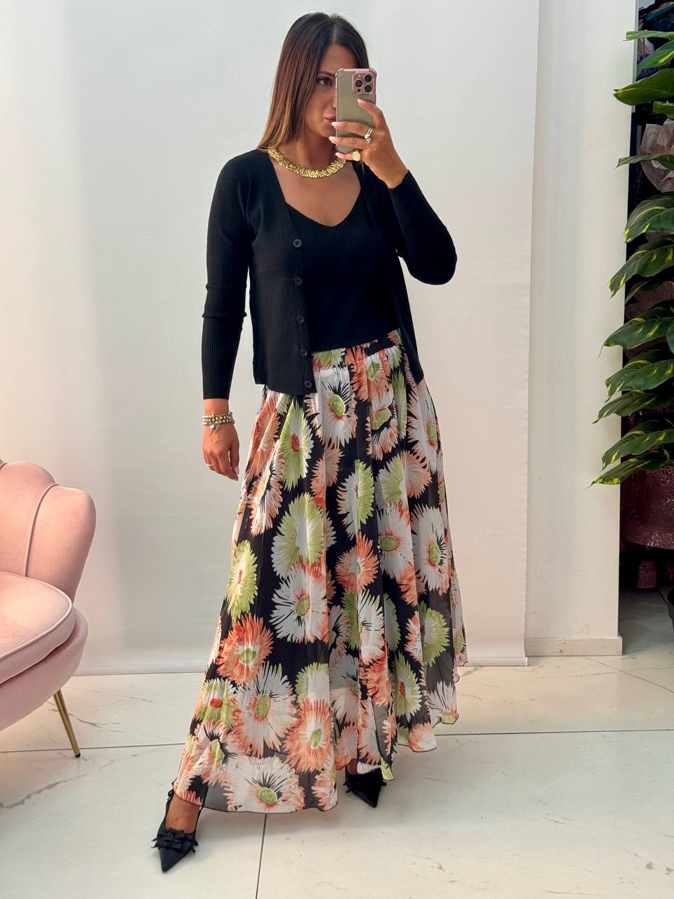 photo_5906963419947455162_y