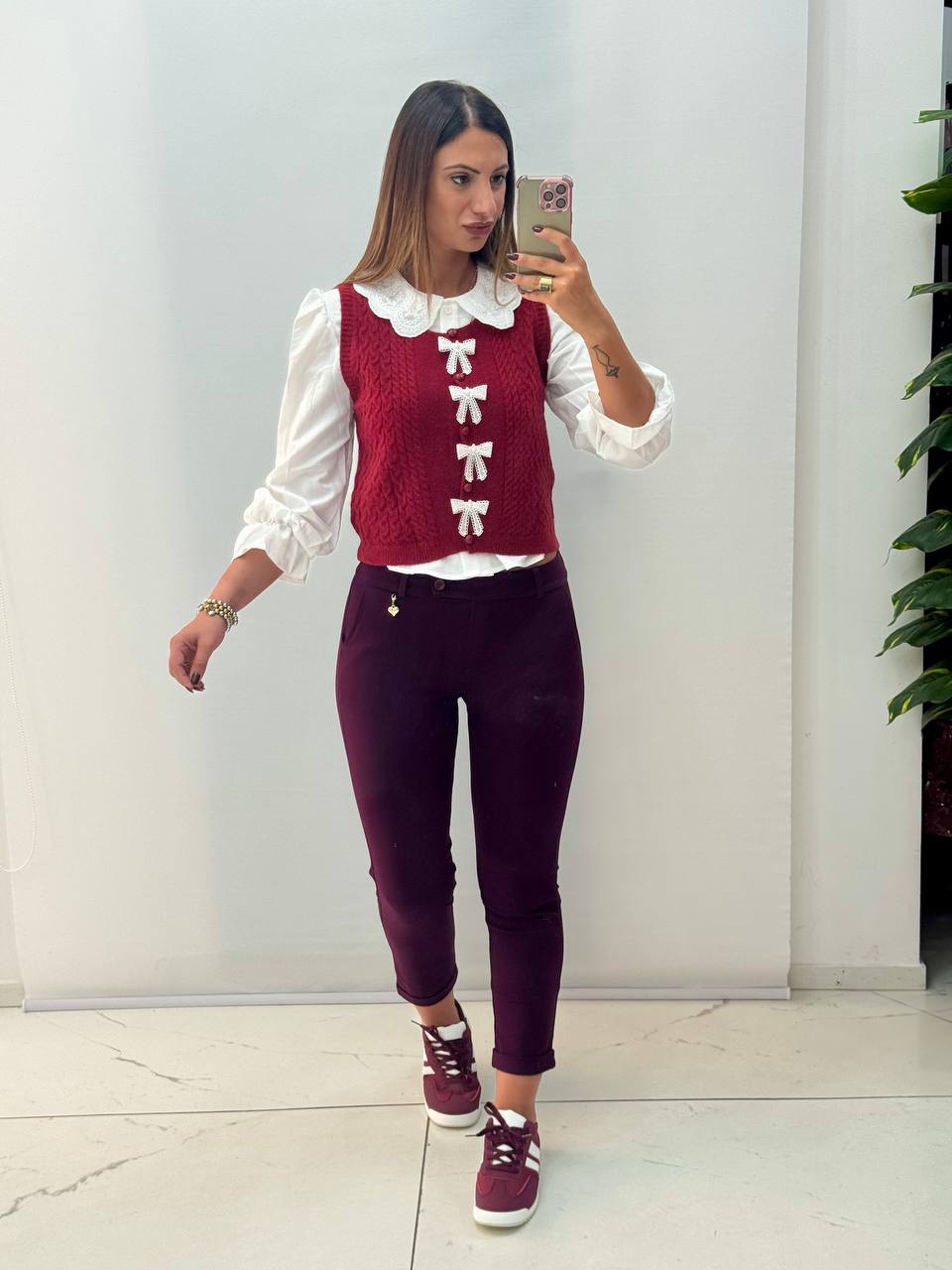 photo_5915762158669516238_y