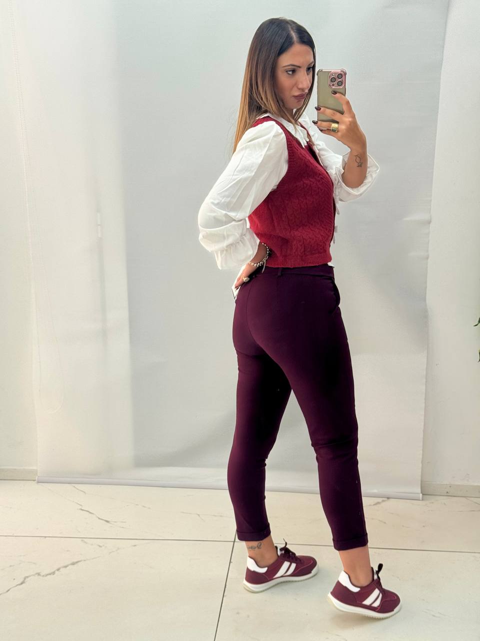 photo_5915762158669516242_y