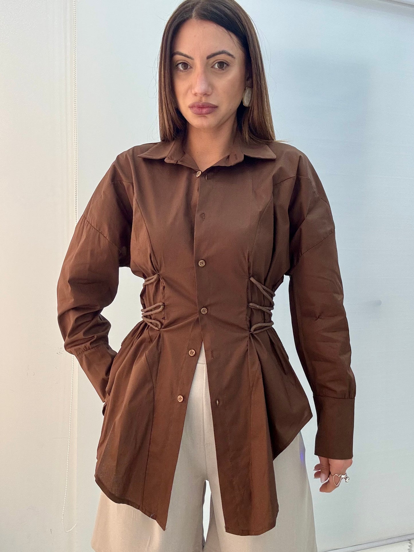 Camicia Stringhe