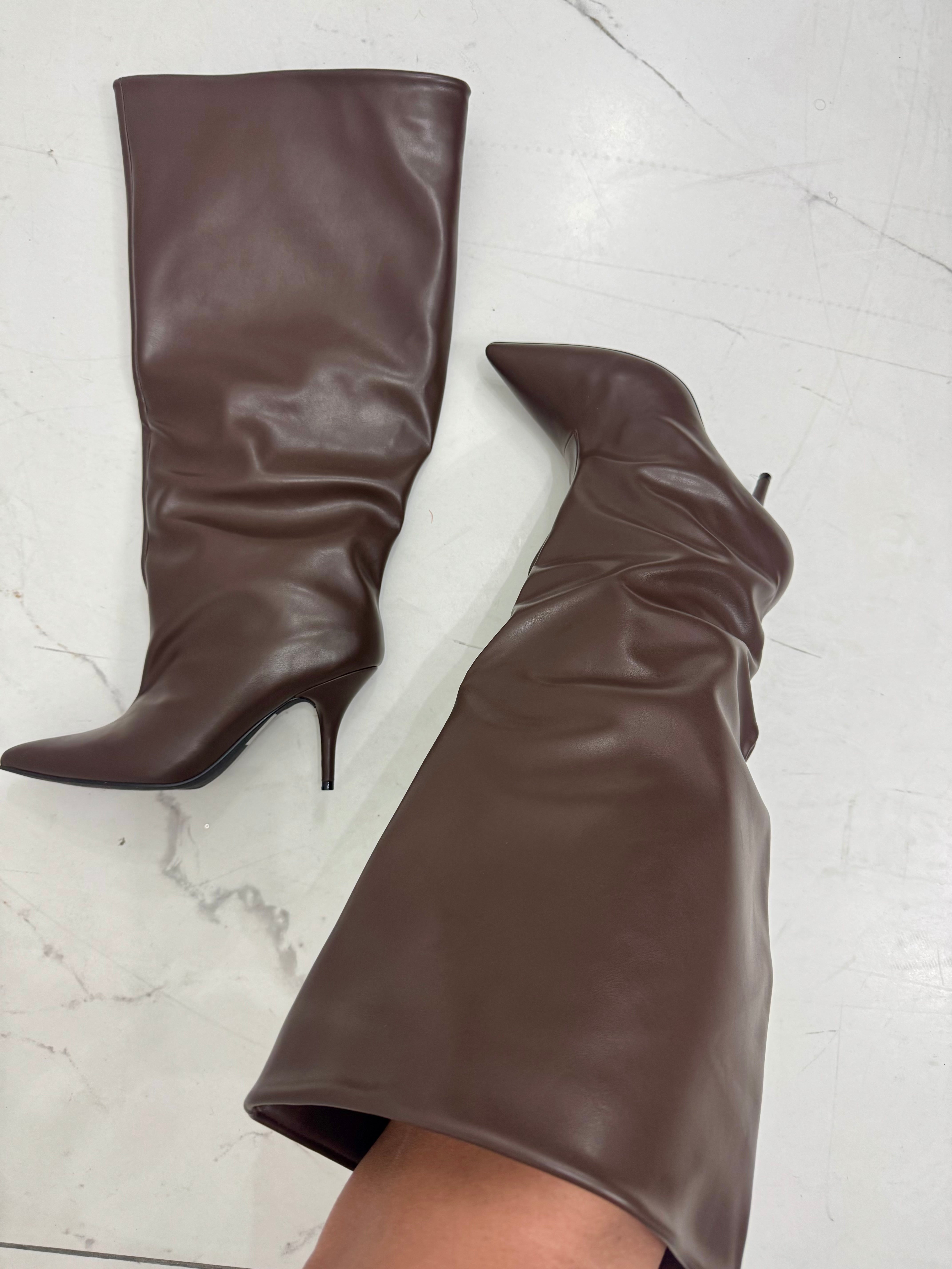 Stivali Alma Marrone