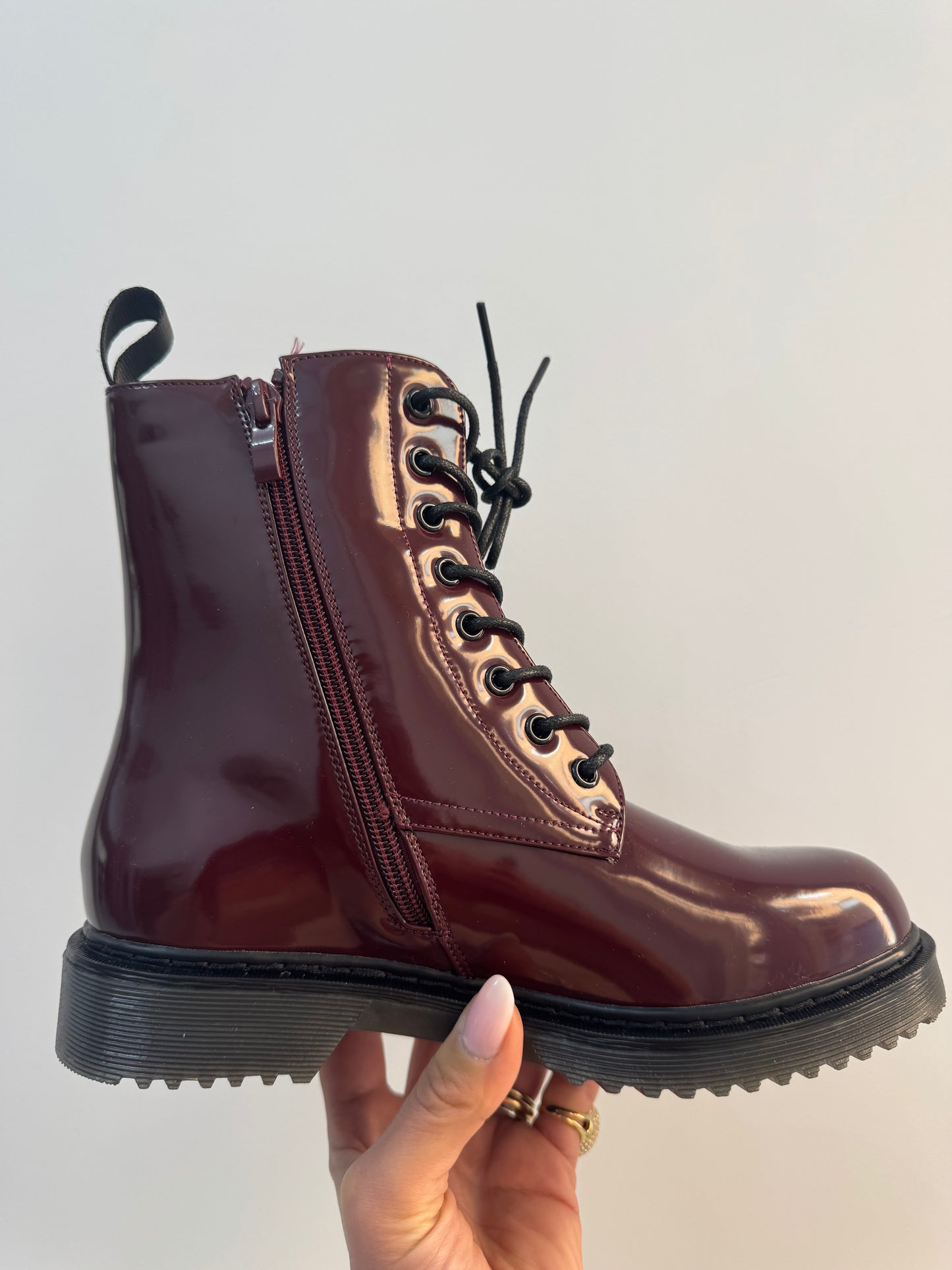 Anfibi Vernice Borgogna