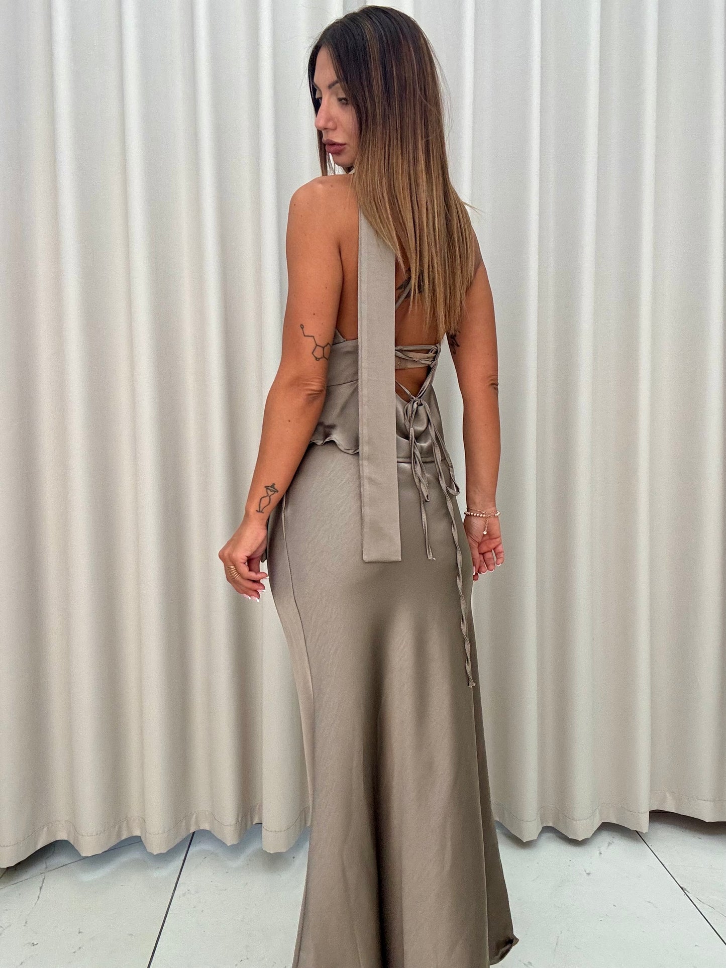 Set Elegance