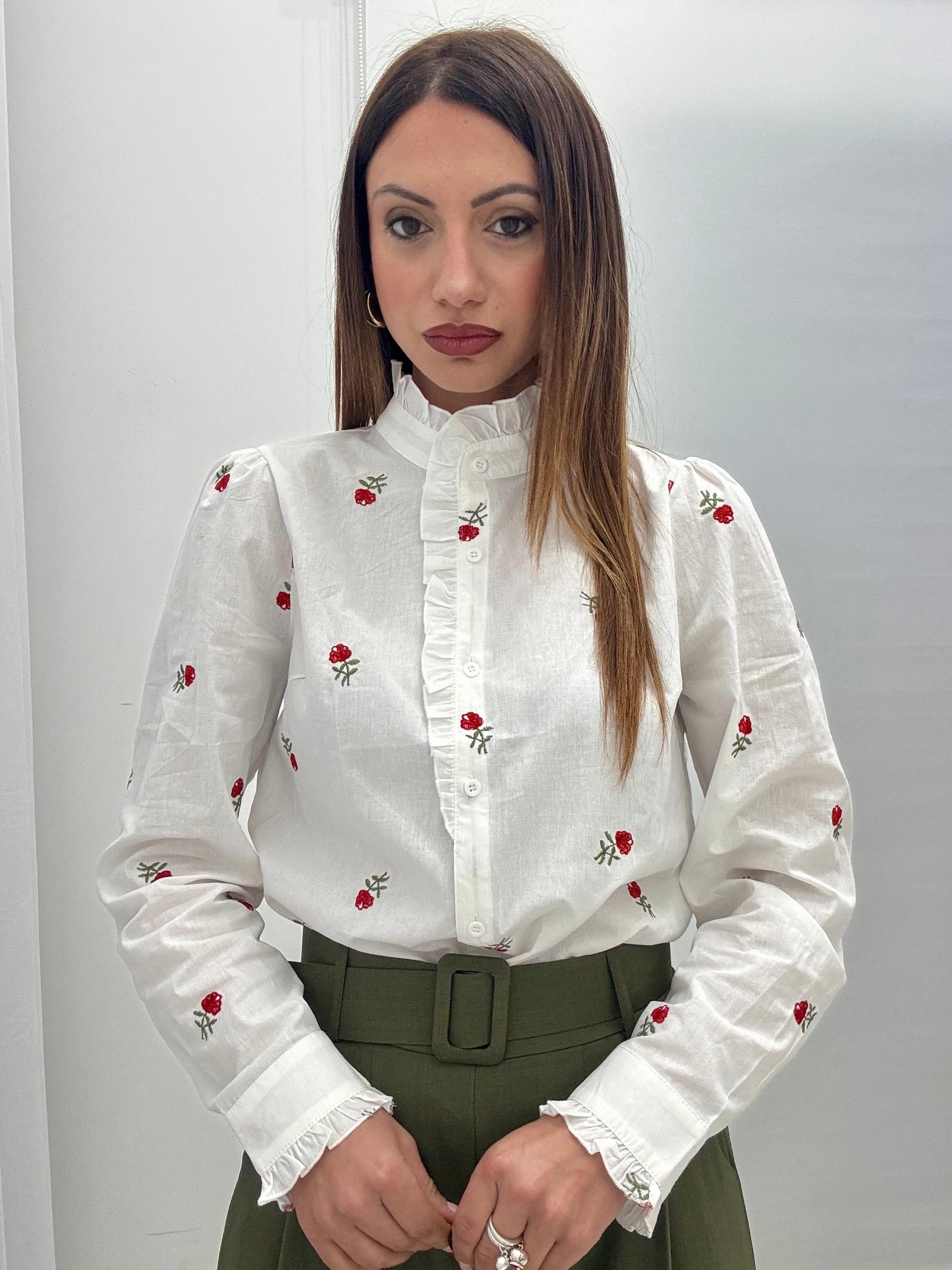Camicia Fiori Ricamati
