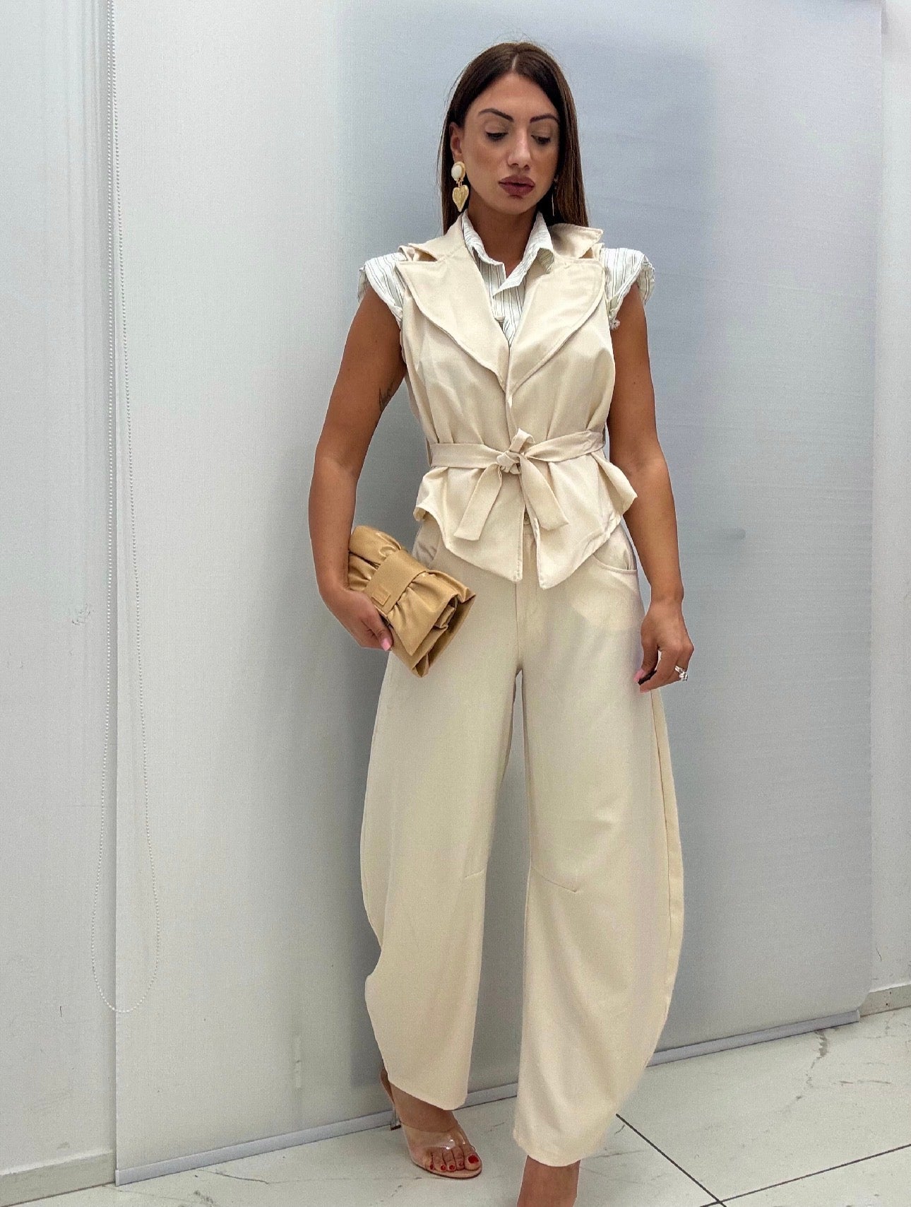 Set Romina