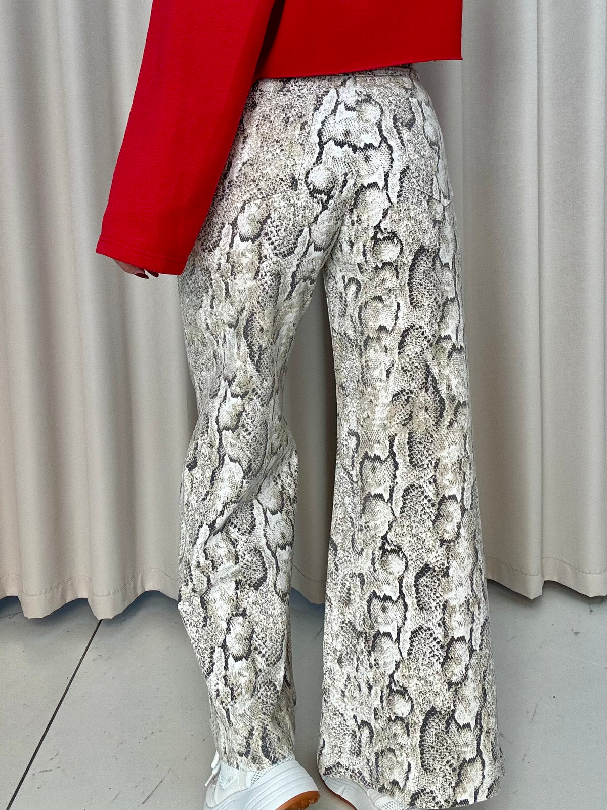 Jeans Jungle Chic