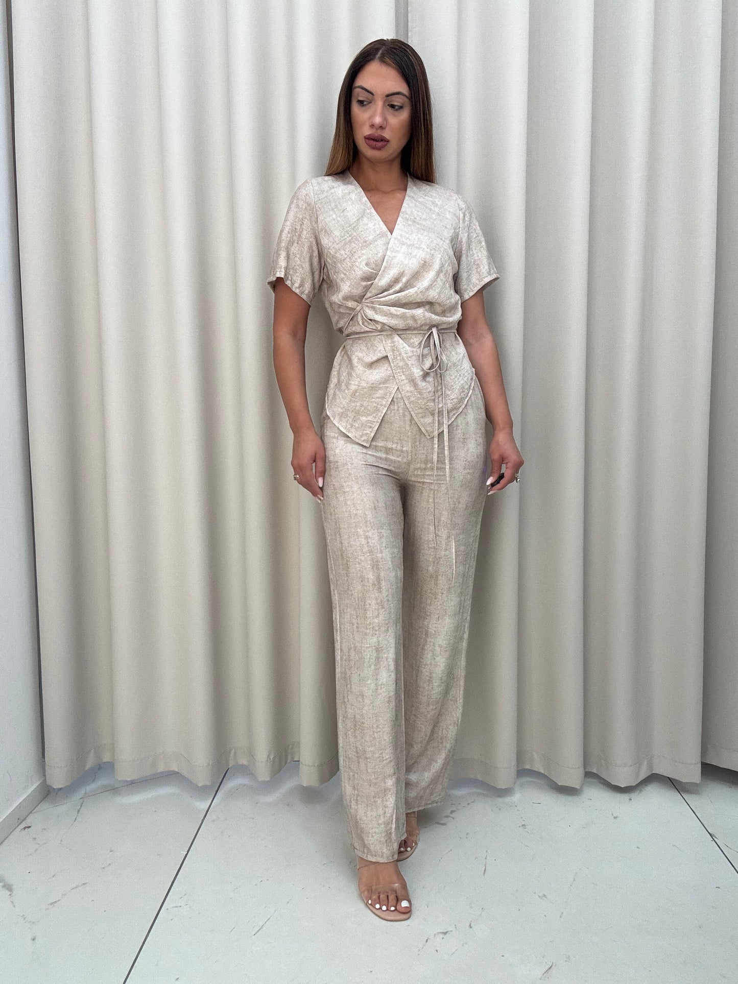 Set Lorenza