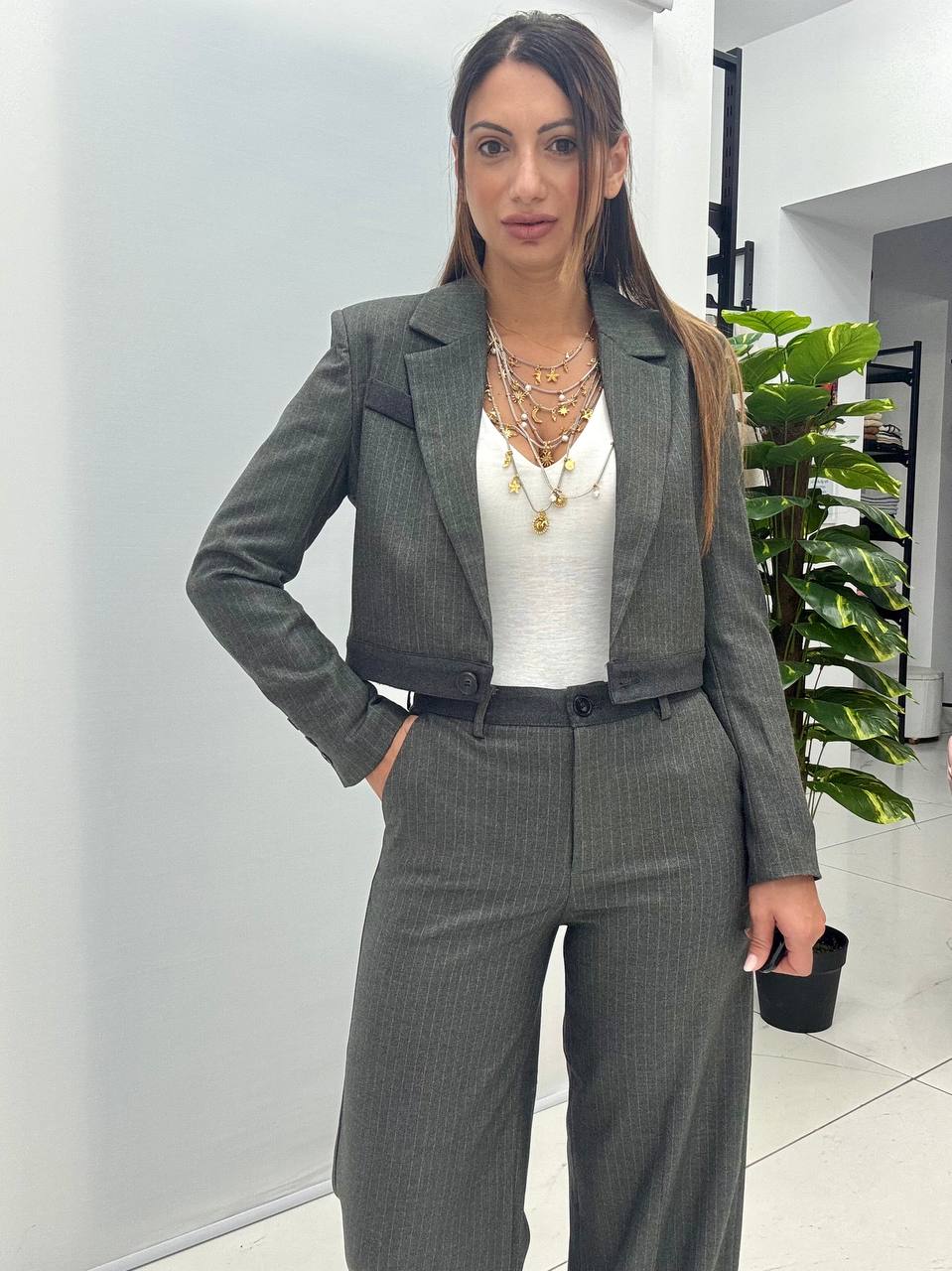 photo_5872773736514571437_y