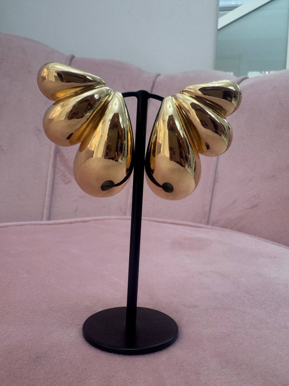 photo_5888963323679066628_y