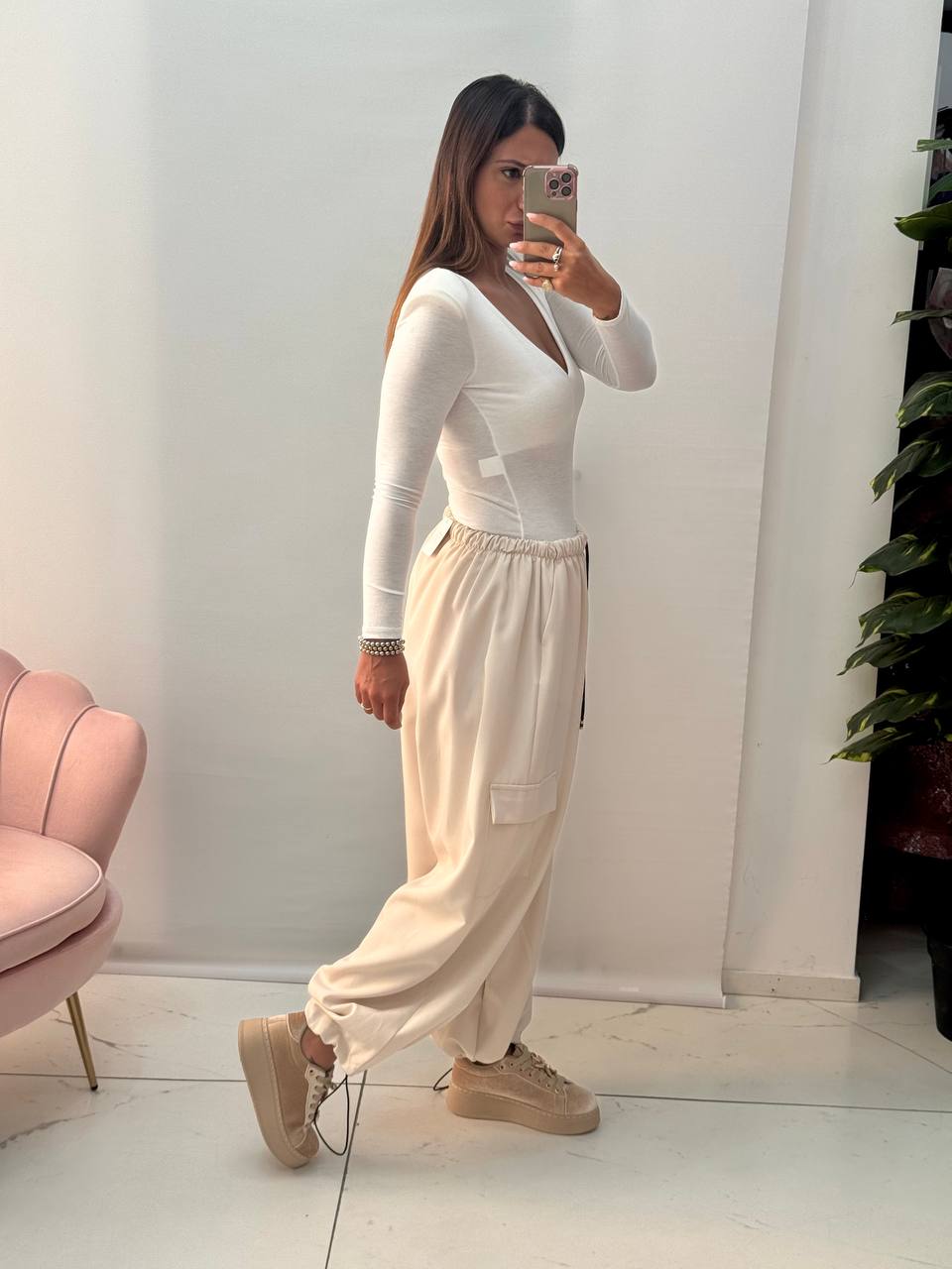 photo_5906963419947455141_y