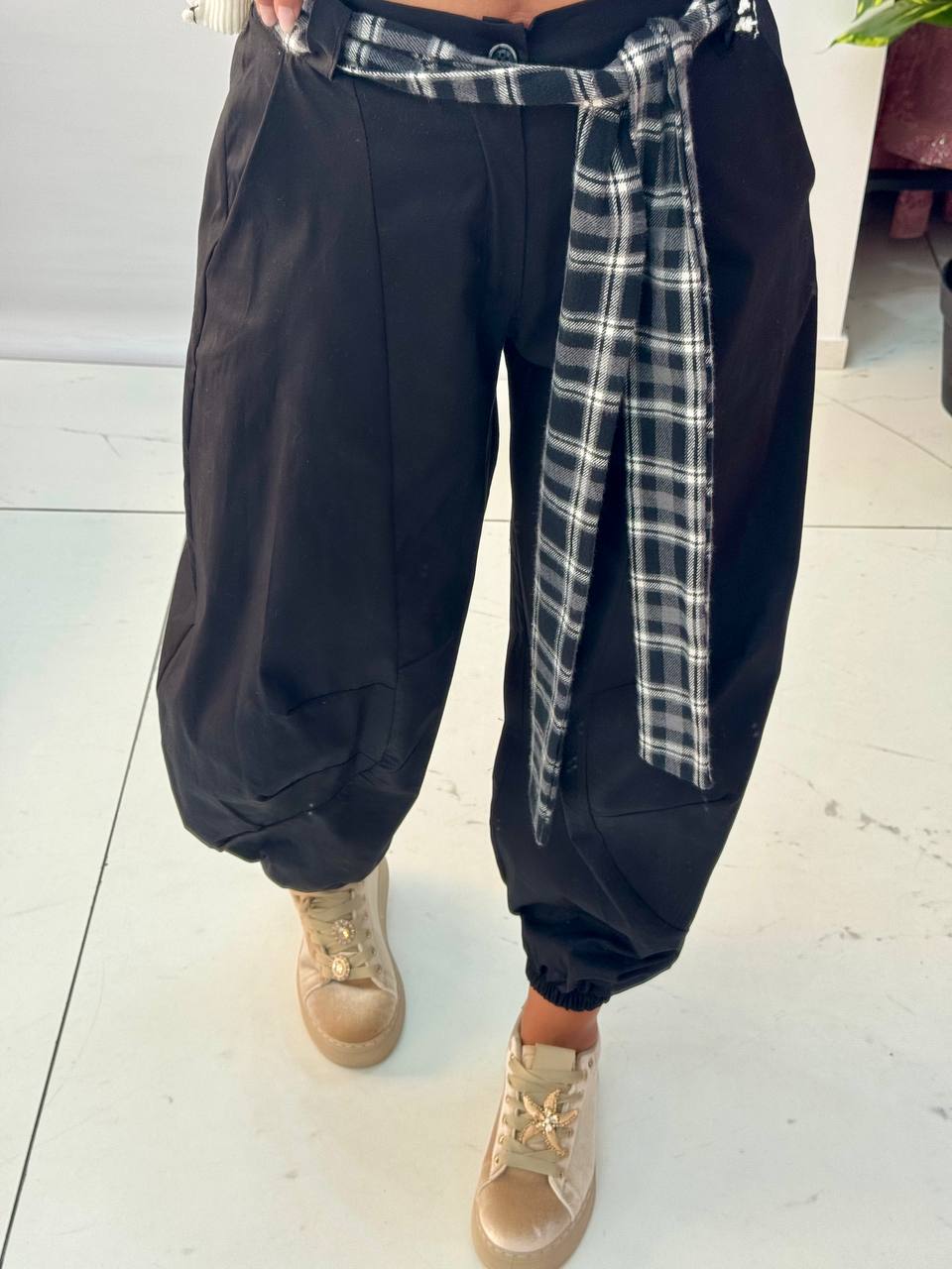 photo_5906963419947455169_y