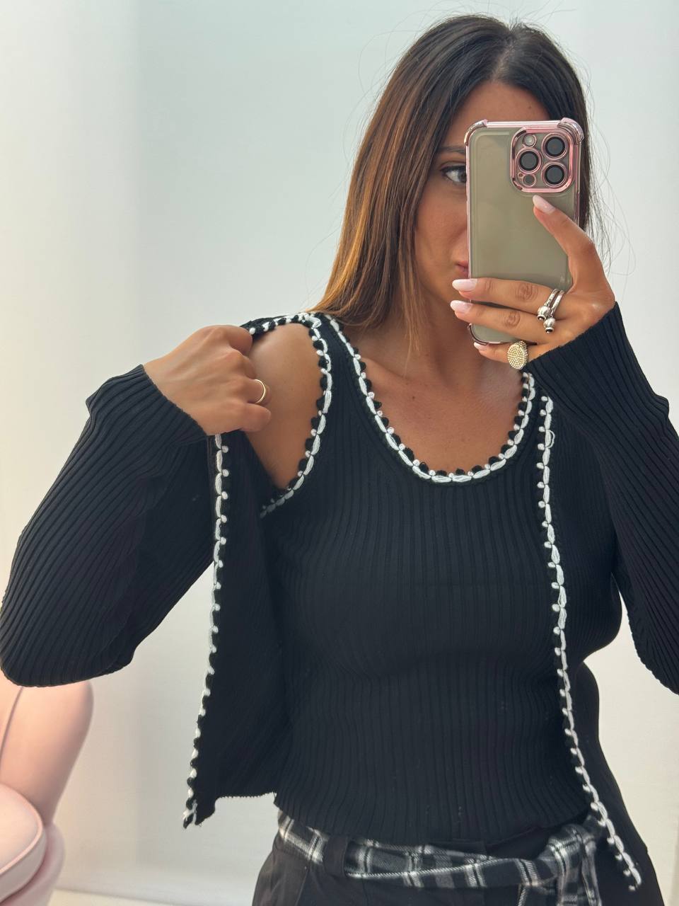 photo_5906963419947455173_y