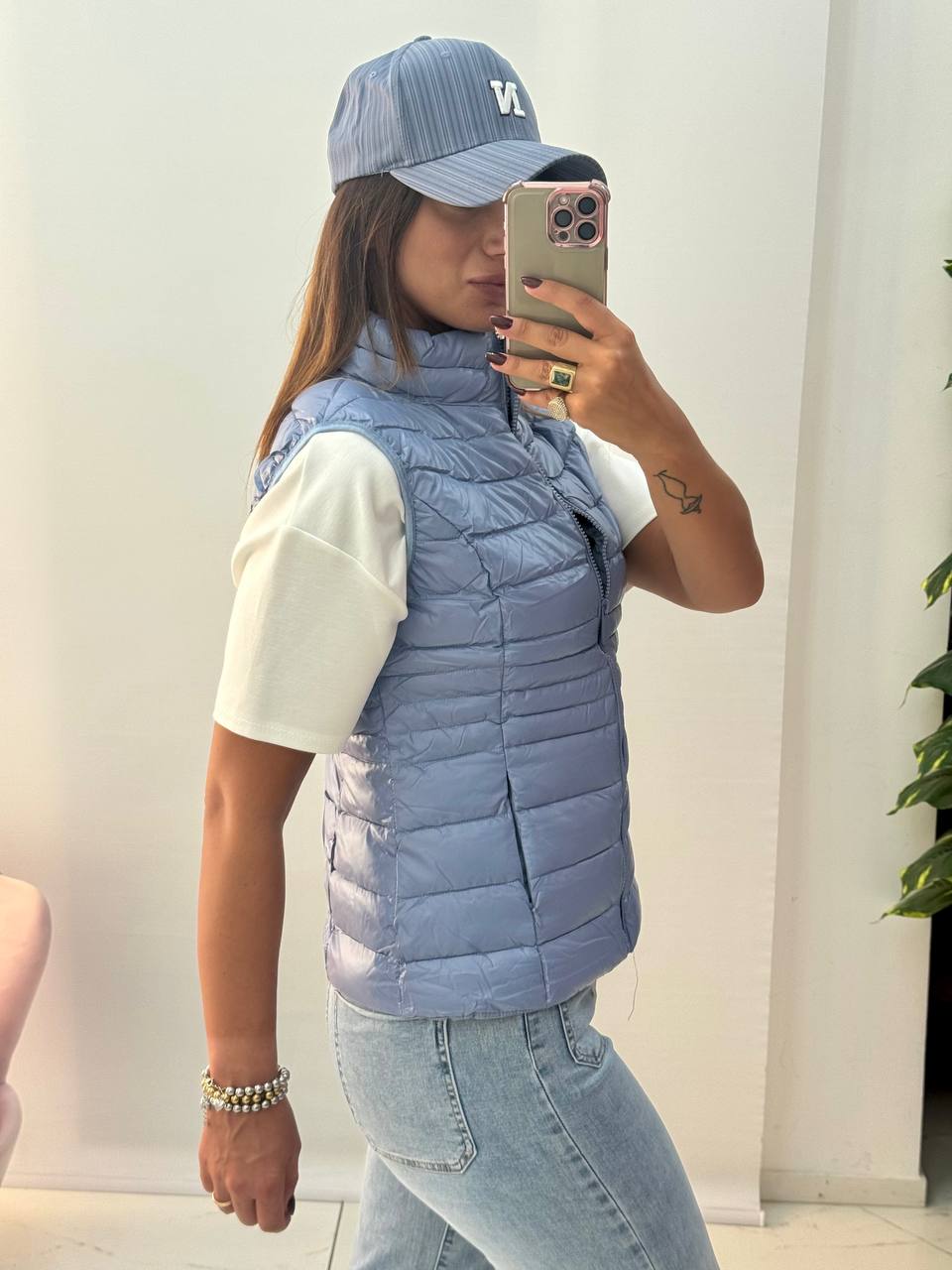 photo_5908964728678501014_y