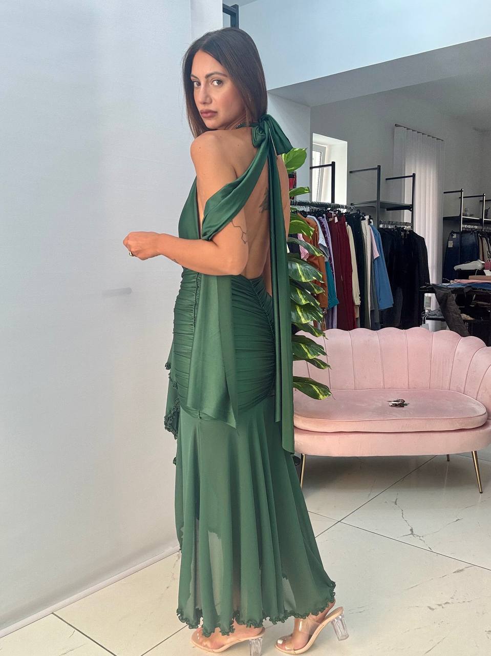 photo_5917847266507475458_y